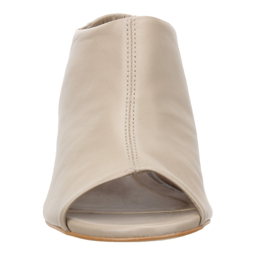 Carrano Kennedi Leather Sandal-Taupe